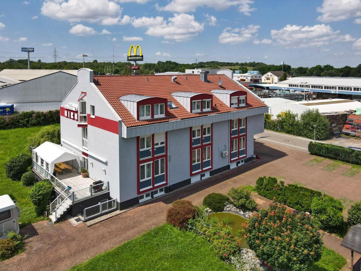 Hotel Kick Rauenberg  Екстериор снимка