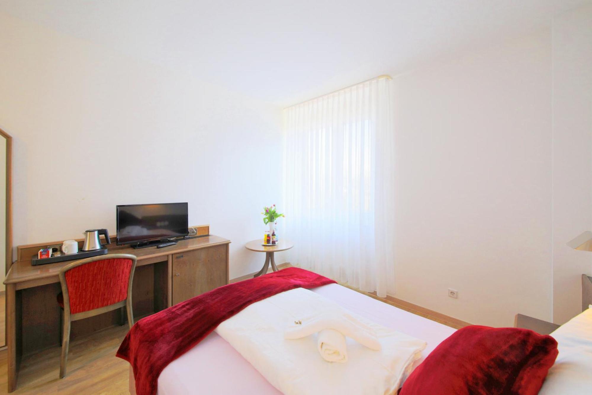 Hotel Kick Rauenberg  Екстериор снимка