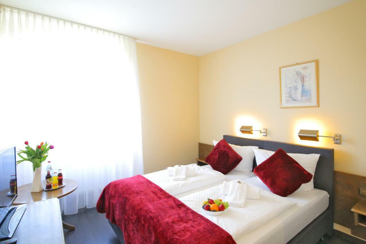 Hotel Kick Rauenberg  Екстериор снимка