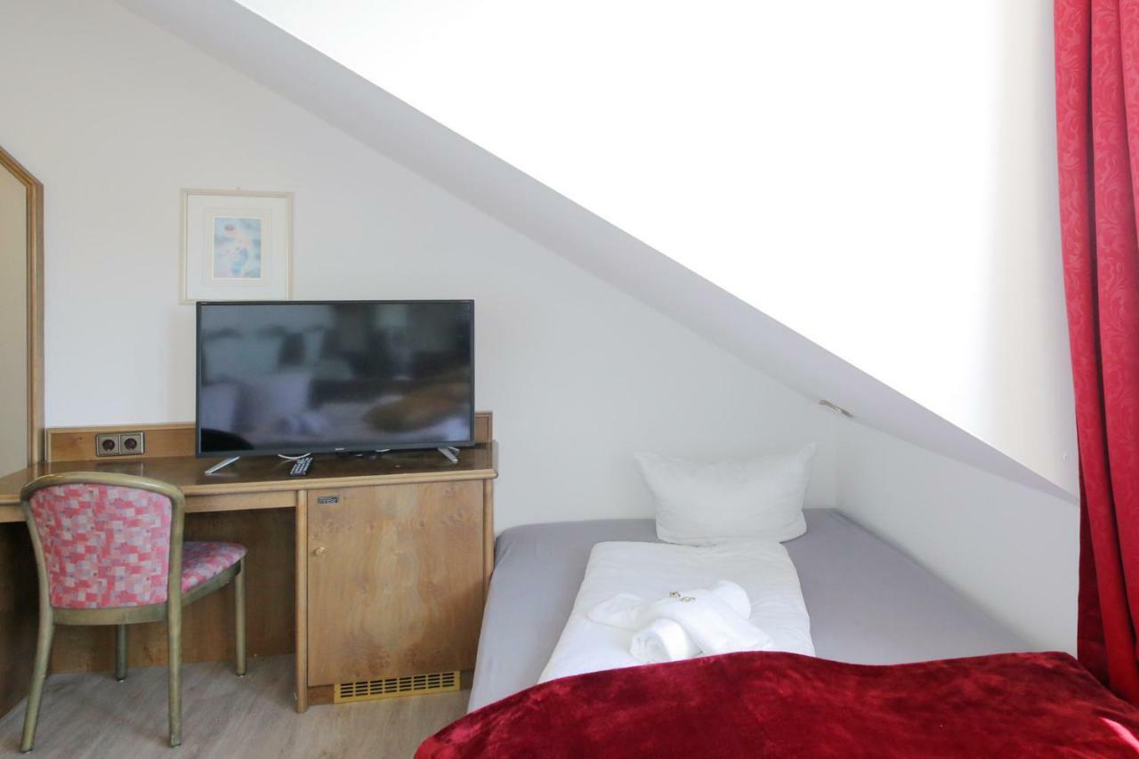 Hotel Kick Rauenberg  Екстериор снимка