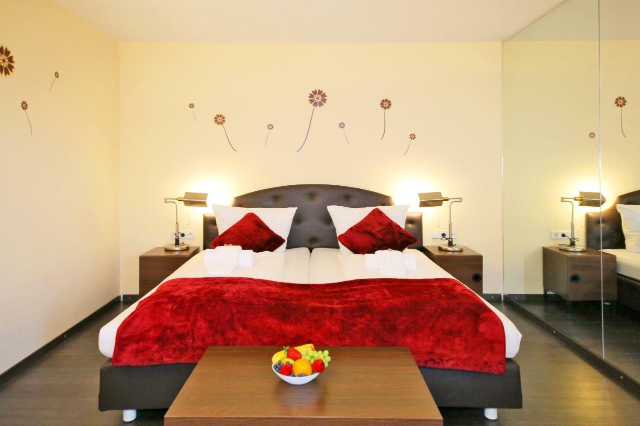 Hotel Kick Rauenberg  Екстериор снимка
